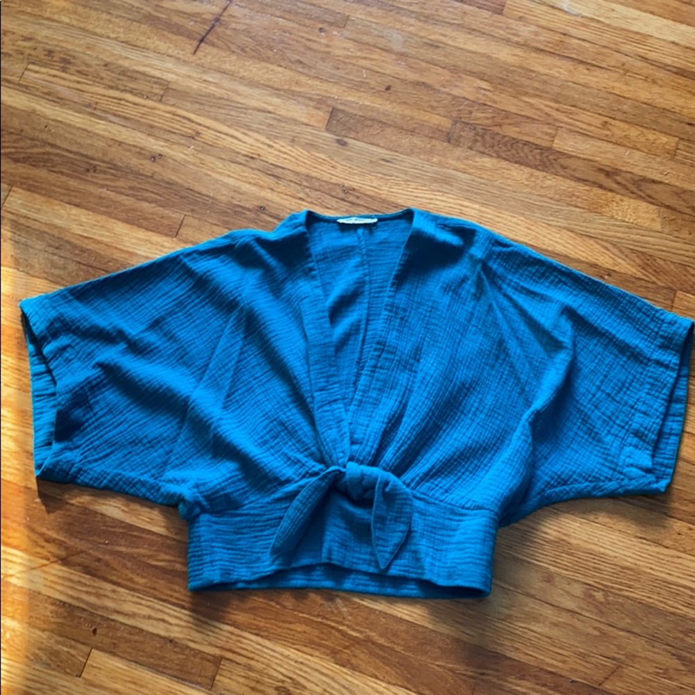 Anthropologie kimono like teal colored shirt